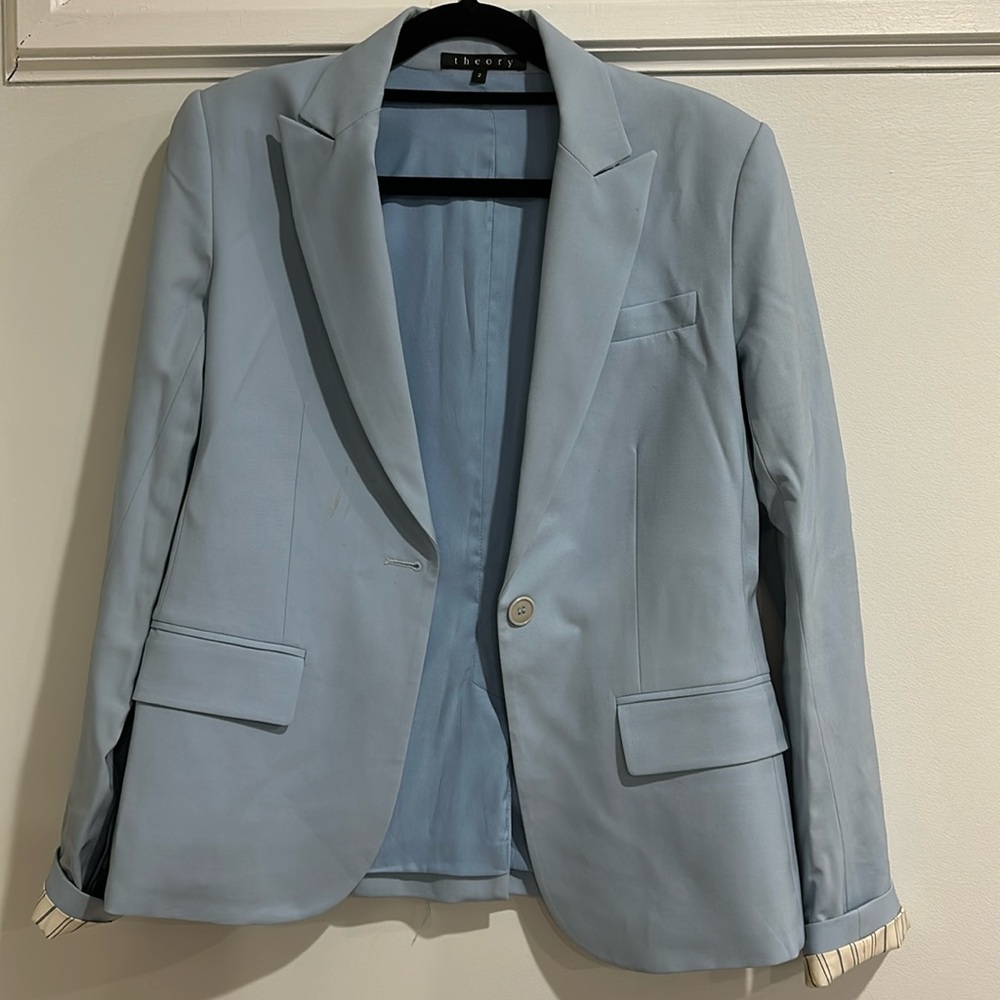 Theory blazer size 2